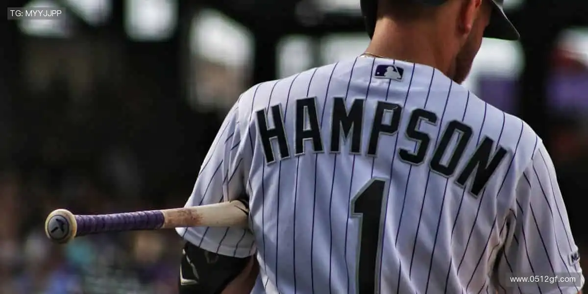 💻全球赛事，同步开启！AI 解说 + 弹幕互动，让观赛更嗨🎉